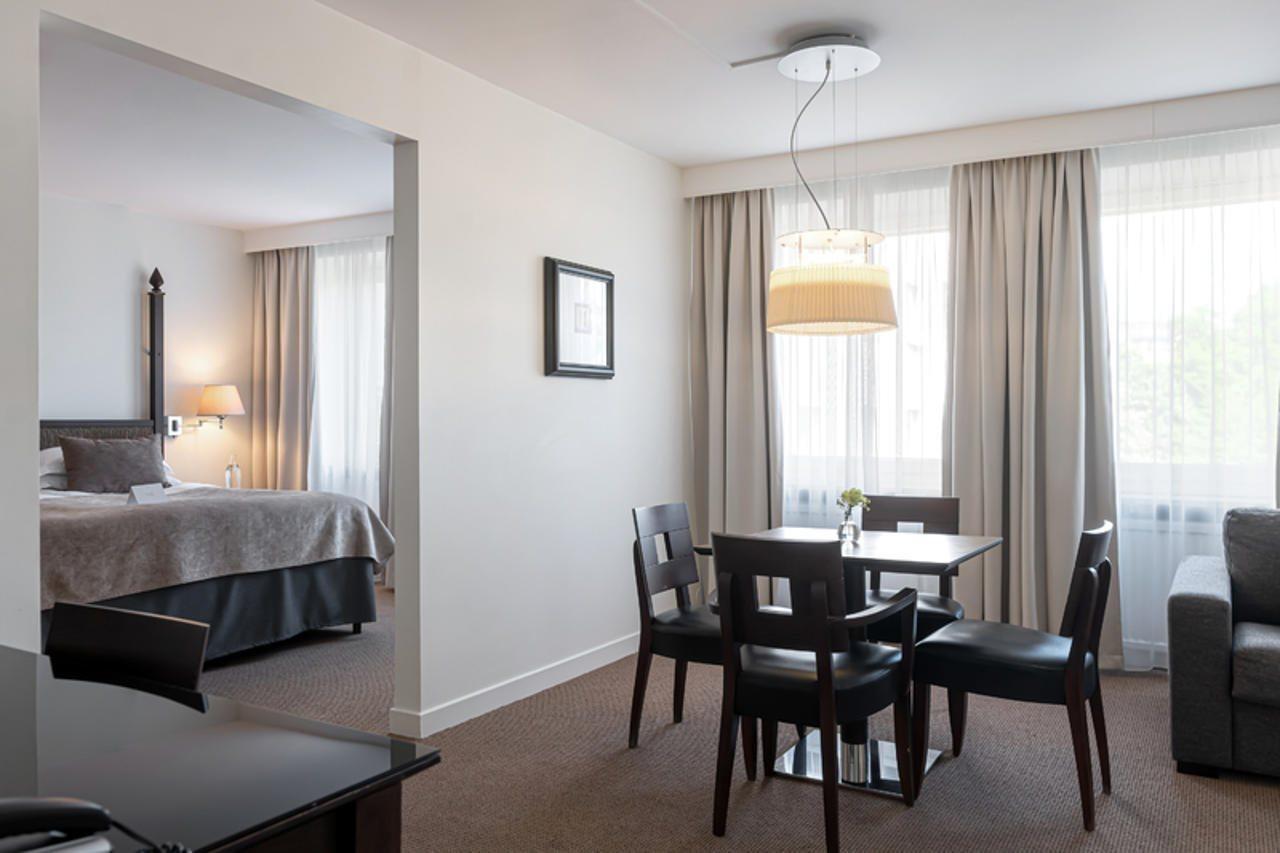 Elite Park Avenue 4*